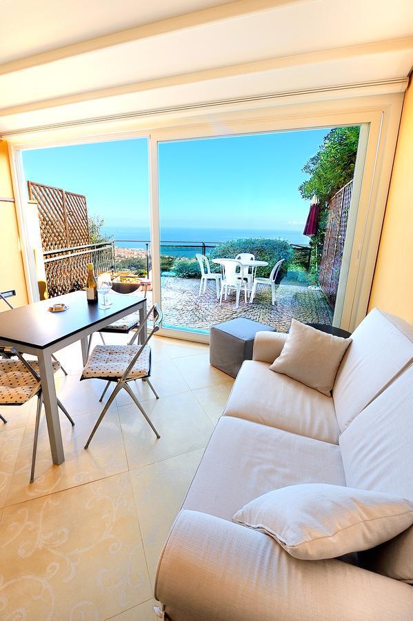 Poggio Dei Gorleri Villa ดิอาโนมารีนา ภายนอก รูปภาพ