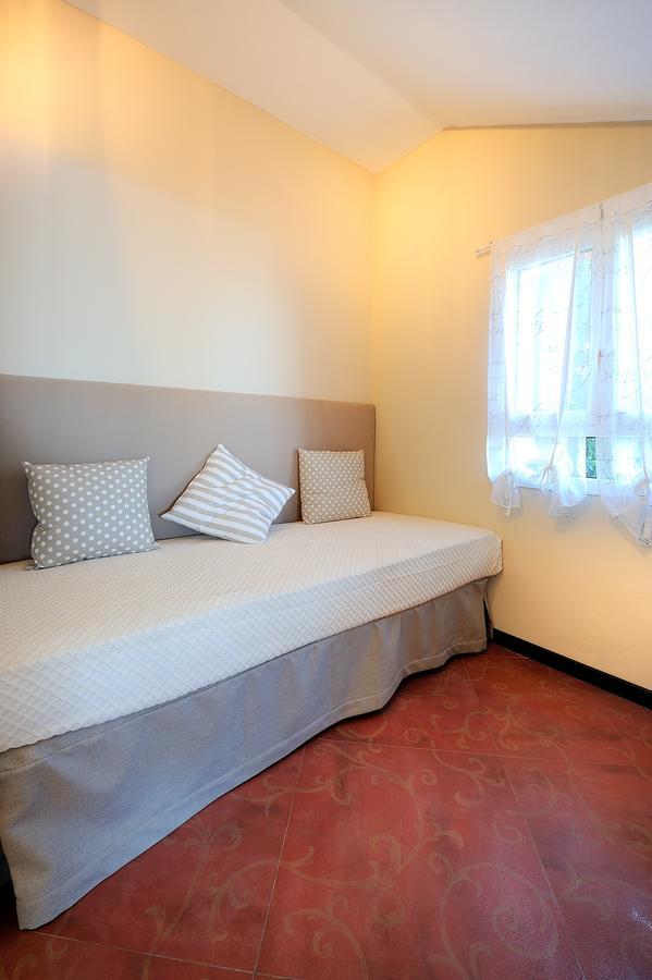 Poggio Dei Gorleri Villa ดิอาโนมารีนา ภายนอก รูปภาพ